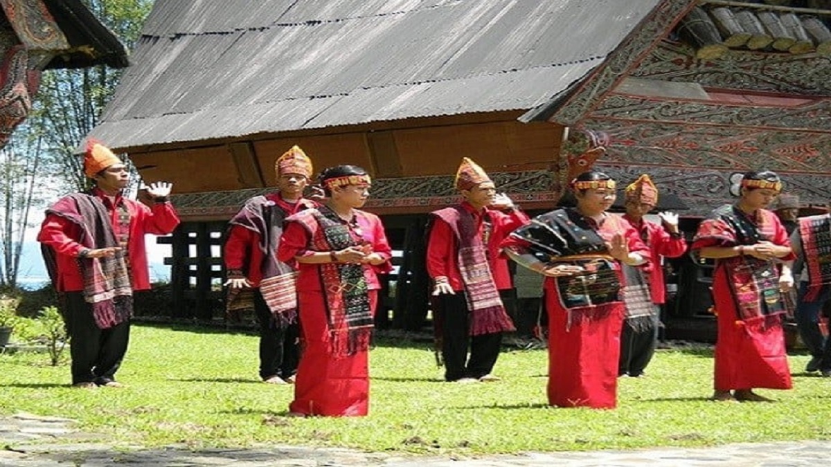 Foto: Tari Tortor Budaya Batak Provinsi Sumatera Utara