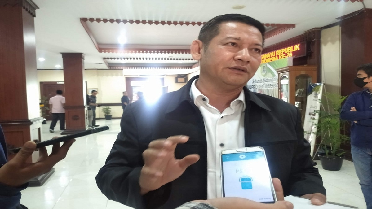 Ketua Bapemperda DPRD Kota Bekasi, Dariyanto S.kom